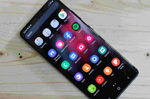 三星Galaxy S21 Ultra评测:显示屏和相机上的Ace